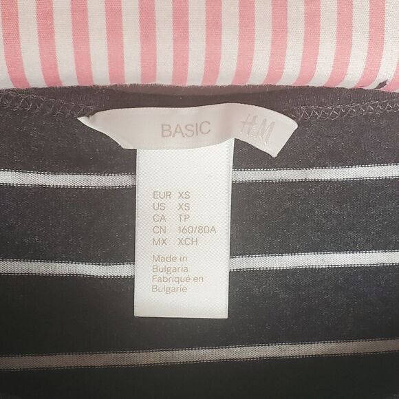 H&M Basic XS Dark Gray White Striped T Shirt Gothic Everyday - Picture 5 of 5